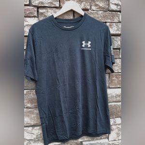 Under Armour T-shirt